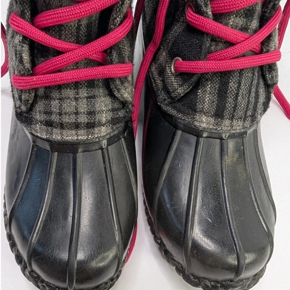 Girls Size 3 Plaid Duck Boots Black Pink Lace Winter Snow Rain Rubber Sole‎